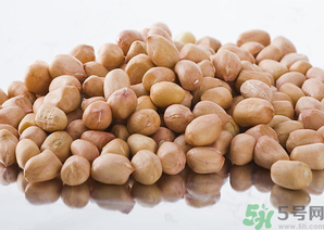 生花生吃多了會(huì)怎么樣？生花生吃多了會(huì)長胖嗎？