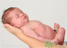 新生兒肚臍怎么護理？新生兒肚臍什么時候掉？