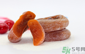 ?柿餅上的白霜是什么？?柿餅外面的白色是什么？