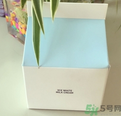 3ce牛奶素顏霜多少錢?3ce牛奶素顏霜專柜價(jià)格 3ce牛奶素顏霜多少錢?3ce牛奶素顏霜專柜價(jià)格