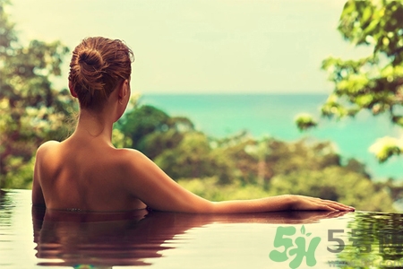 高血壓能泡溫泉嗎？血壓高適合泡溫泉嗎？