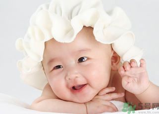 10月份可以斷奶嗎？幾月份斷奶最好？