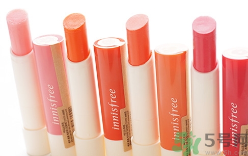 悅詩(shī)風(fēng)吟花瓣唇膏多少錢(qián)?悅詩(shī)風(fēng)吟花瓣唇膏專(zhuān)柜價(jià)格