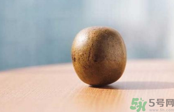 羅漢果泡水要去殼嗎？羅漢果泡水泡多久？