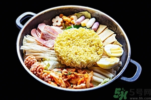 吃火鍋嘔吐怎么辦？吃火鍋吐了怎么辦？