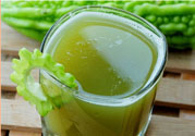 經(jīng)常喝苦瓜水有什么好處？新鮮苦瓜水怎么做比較好喝？