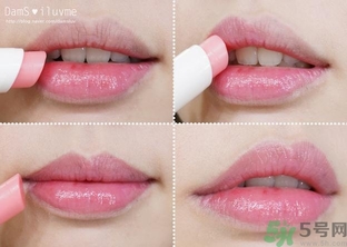 悅詩風(fēng)吟花瓣唇膏色號 悅詩風(fēng)吟花瓣唇膏試色圖 悅詩風(fēng)吟花瓣唇膏色號 悅詩風(fēng)吟花瓣唇膏試色圖