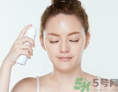 防曬噴霧可以帶上飛機(jī)嗎?防曬噴霧帶上飛機(jī)好嗎 防曬噴霧可以帶上飛機(jī)嗎?防曬噴霧帶上飛機(jī)好嗎