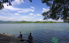 十月份水庫(kù)可以釣魚嗎？十月份水庫(kù)釣魚技巧