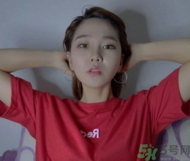 韓后水光裸妝v7素顏霜適合什么年齡膚質(zhì)? 韓后水光裸妝v7素顏霜適合什么年齡膚質(zhì)?