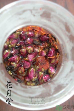 胭脂怎么用？胭脂的功效作用