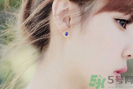 激光打耳洞疼嗎？激光打耳洞會打歪嗎？