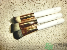 粉底刷怎么用?粉底刷的使用方法 粉底刷怎么用?粉底刷的使用方法