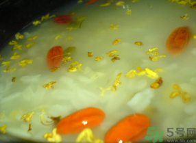 新鮮桂花可以煮粥嗎？桂花可以煮粥嗎？