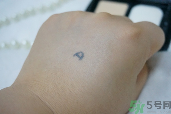 迪奧凝脂恒久粉餅多少錢?迪奧凝脂恒久粉餅專柜價(jià)格 迪奧凝脂恒久粉餅多少錢?迪奧凝脂恒久粉餅專柜價(jià)格