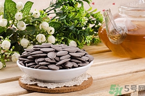 吃南瓜子會(huì)長(zhǎng)胖嗎,南瓜子會(huì)發(fā)胖嗎