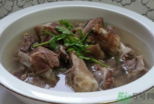 冬天喝什么湯驅寒,冬天驅寒喝什么？