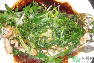 鰱魚(yú)怎么去腥味？鰱魚(yú)怎么做好吃沒(méi)有腥味？