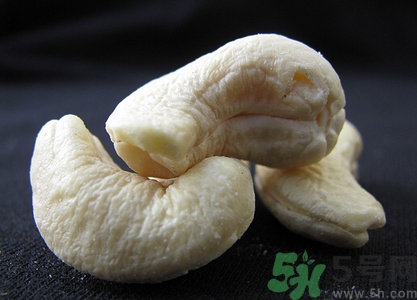 吃腰果會(huì)上火嗎?腰果吃多了會(huì)上火嗎 吃腰果會(huì)上火嗎?腰果吃多了會(huì)上火嗎