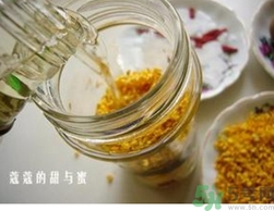 桂花酒可以加蜂蜜嗎？桂花酒可以和蜂蜜一起吃嗎？