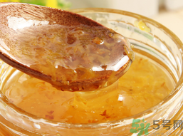 ?桂花茶可以加蜂蜜嗎？桂花可以和蜂蜜一起泡嗎？