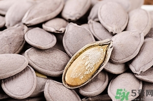 吃南瓜子會(huì)長(zhǎng)胖嗎,南瓜子會(huì)發(fā)胖嗎