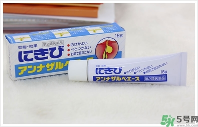 白兔祛痘膏和獅王哪個(gè)好？白兔牌暗瘡膏哪款好？