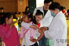 流感疫苗有必要每年都打嗎？孩子有必要每年都打流感疫苗嗎？