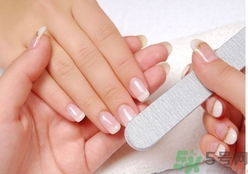 腳趾甲剪得太短周圍腫著怎么辦？腳趾甲剪得太短腫了要注意什么？