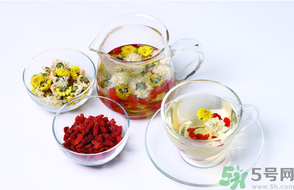 桂花和菊花可以一起泡茶嗎？桂花可以和能一起喝嗎？