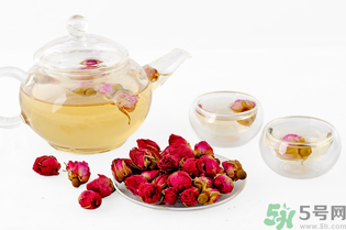 桂花茶和玫瑰花能一塊泡水喝嗎？桂花和玫瑰花一起喝有什么功效？