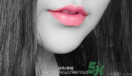 mac魅可人魚姬口紅多少錢？mac人魚姬口紅試色