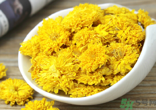 菊花茶過期了能喝嗎？過期的菊花茶還能喝嗎？