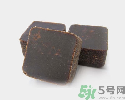 喝黑糖會(huì)胖嗎?一塊黑糖的熱量是多少 喝黑糖會(huì)胖嗎?一塊黑糖的熱量是多少
