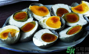 煮熟的咸鴨蛋可以放多少天？煮熟的咸鴨蛋會(huì)壞嗎？