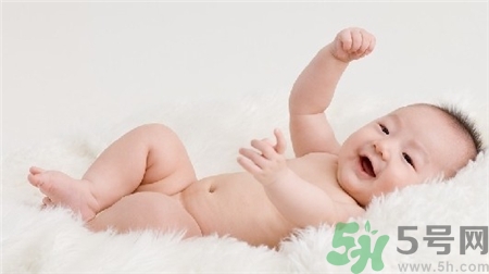 寶寶頭上的鹵門在哪里?寶寶頭上的鹵門能摸嗎? 寶寶頭上的鹵門在哪里?寶寶頭上的鹵門能摸嗎?