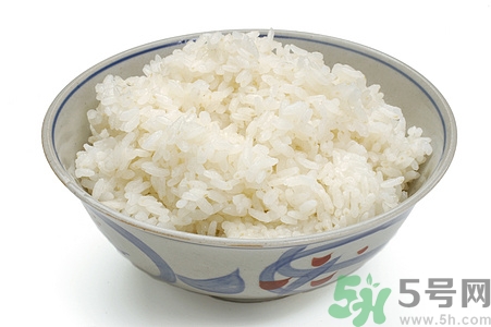 不吃米飯可以減肥嗎?不吃米飯對(duì)身體有害嗎 不吃米飯可以減肥嗎?不吃米飯對(duì)身體有害嗎