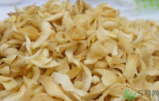 干百合有酸味正常嗎？百合有酸味能吃嗎？