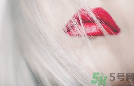 鼻炎會遺傳給寶寶嗎?帶你了解遺傳真相 鼻炎會遺傳給寶寶嗎?帶你了解遺傳真相