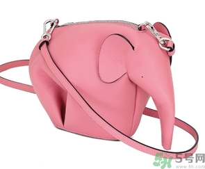 loewe大象包多少錢？loewe大象包官網(wǎng)價(jià)格