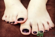 腳趾甲空了怎么回事？腳趾甲空了怎么辦？