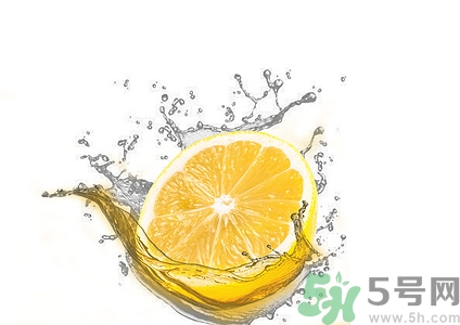 檸檬切開(kāi)后如何保存?檸檬切開(kāi)后放冰箱能放多久