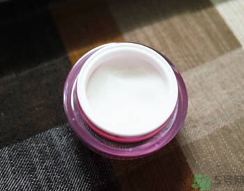 夢詩肌面霜怎么樣?dream skin面霜好用嗎? 夢詩肌面霜怎么樣?dream skin面霜好用嗎?