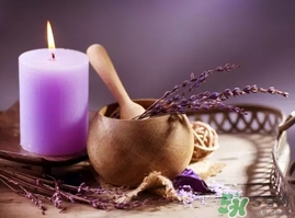 香薰蠟燭的功效作用 香薰蠟燭怎么用 香薰蠟燭的功效作用 香薰蠟燭怎么用