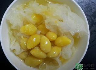 白果能和銀耳一起煮嗎？白果和銀耳可以同吃嗎？