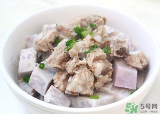 煮排骨用涼水還是熱水？燉排骨用熱水好還是涼水好？