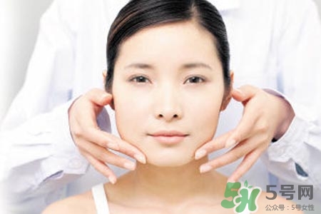 面癱能針灸嗎？針灸能治療面癱嗎？