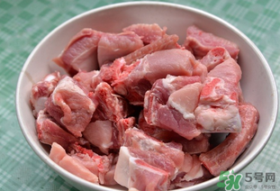 煮排骨放什么容易爛？排骨怎么燉容易爛？