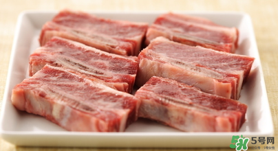  燉排骨用什么鍋？排骨用鍋高壓鍋燉多長時間？