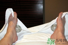 腳底拔罐對(duì)身體好嗎？腳底拔罐的好處與壞處